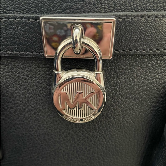 Michael Kors Studio Large EW Hamilton Satchel - Picture 7 of 8